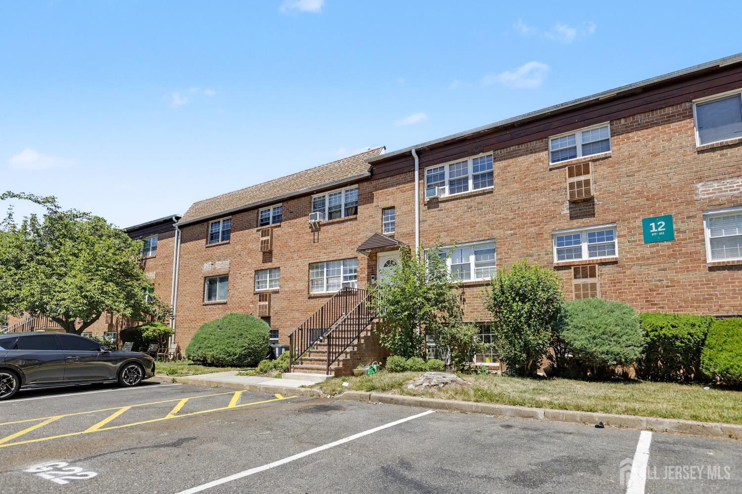 Residential in Edison 3