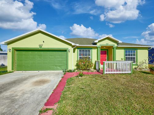 1407 Se Grapeland Ave, Port St Lucie, FL, 34952-4949 | Card Image