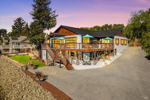 2135 E 2nd St, Benicia, CA, 94510-2259 | Card Image