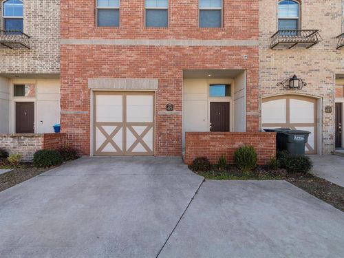 475 S Fretz Ave, Edmond, OK, 73003-5547 | Card Image
