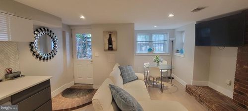 apt-b-41 Q St Nw, WASHINGTON, DC, 20001-0901 | Card Image