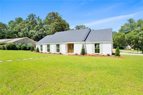 4543 Kingsway Dr, Mobile, AL, 36608-2873 | Card Image