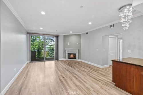 303-11280 La Maida St, North Hollywood, CA, 91601 | Card Image
