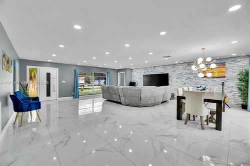 12064 24th St, Coral Springs, FL, 33065-3265 | Card Image
