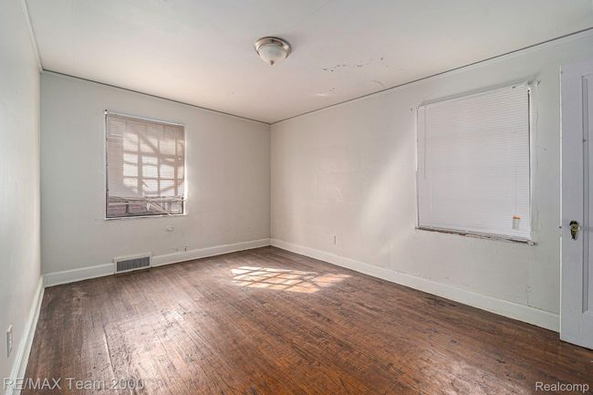 17343 Santa Rosa Dr, House other with 3 bedrooms, 2 bathrooms and null parking in Detroit MI | Image 18
