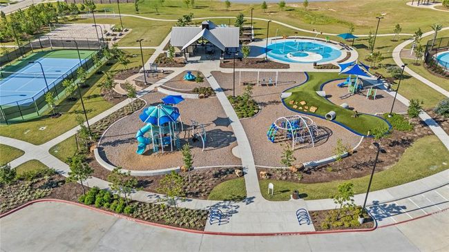 Expansive playground. | Image 29