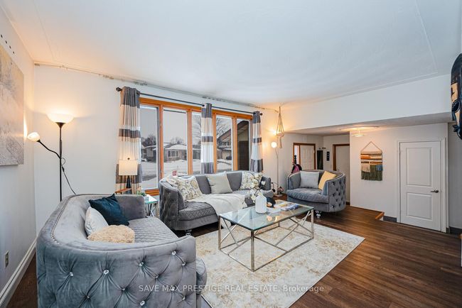 84 Wimbleton Cres, House other with 5 bedrooms, 3 bathrooms and 2 parking in Kitchener ON | Image 6