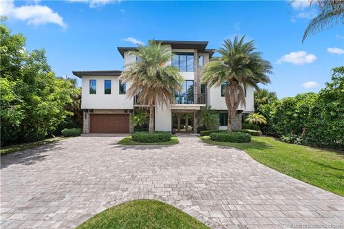 7900 Ocean Dr, Jensen Beach, FL, 34957-2190 | Card Image