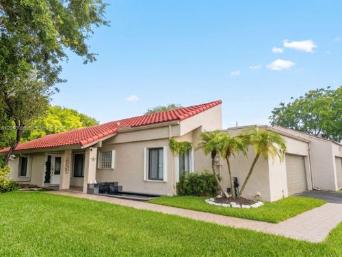 324 Patio Village Ter, Weston, FL, 33326-1604 | Card Image