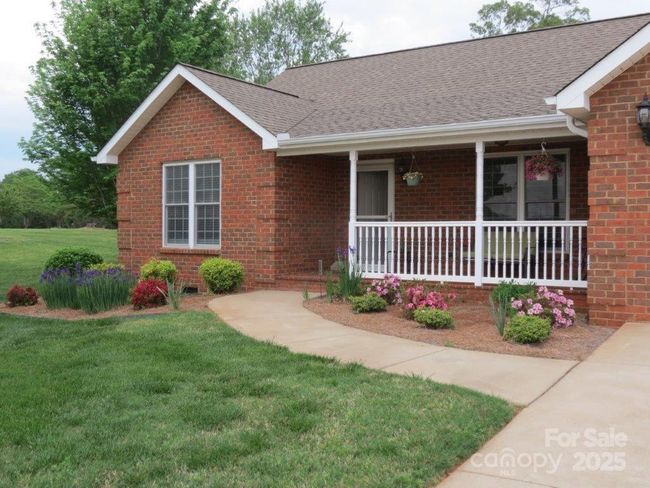 125 Richmond Ct, House other with 3 bedrooms, 2 bathrooms and null parking in Spindale NC | Image 43