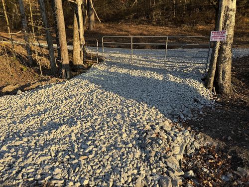 2878 Spring Place Rd, Belfast, TN, 37019-2038 | Card Image