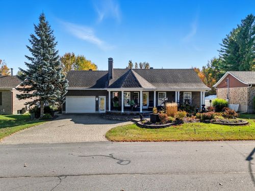 151 13e Av, Daveluyville, QC, G0Z1C0 | Card Image