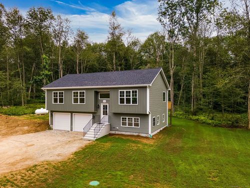 180 Tripp Hollow Rd, Brooklyn, CT, 06234-2336 | Card Image