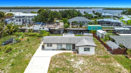 3234 Daytona Dr, Punta Gorda, FL, 33983-3413 | Card Image