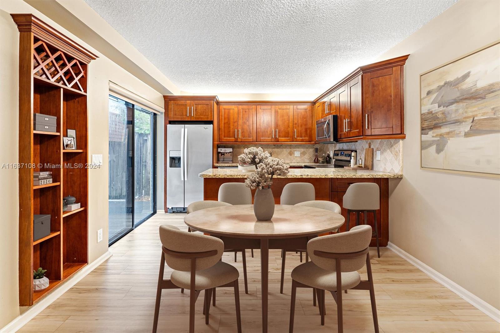 6th Pl, Plantation, FL 33324