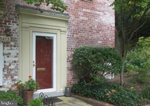 3413 Valley Drive, ALEXANDRIA, VA, 22302 | Card Image