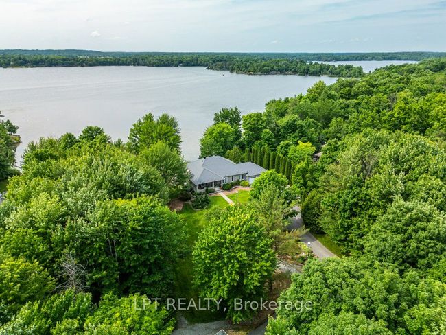 3909 Stone Point Rd, House other with 4 bedrooms, 4 bathrooms and 10 parking in Inverary ON | Image 15