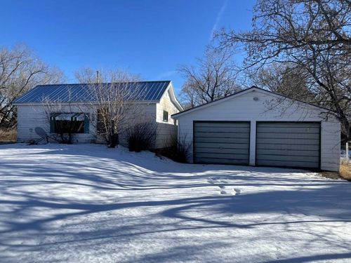 129 Broad St, Metiskow, AB, T0B3A0 | Card Image