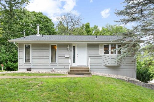 444 Glenview Avenue, Combined Locks, WI, 54113 | Card Image