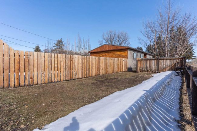 4702 49 Avenue, House other with 2 bedrooms, 1 bathrooms and 2 parking in Killam AB | Image 21
