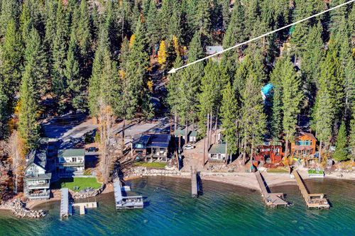 13607 Moraine Rd, Truckee, CA, 96161-0466 | Card Image