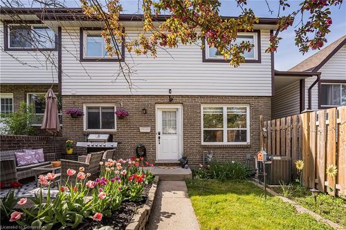 3-391 Pioneer Dr, Kitchener, ON, N2P1L8 | Card Image