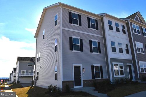 224 Swan Field Ave, RANSON, WV, 25438-4625 | Card Image