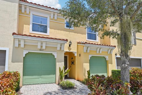 12431 Nw 32nd Mnr, Sunrise, FL, 33323-6361 | Card Image
