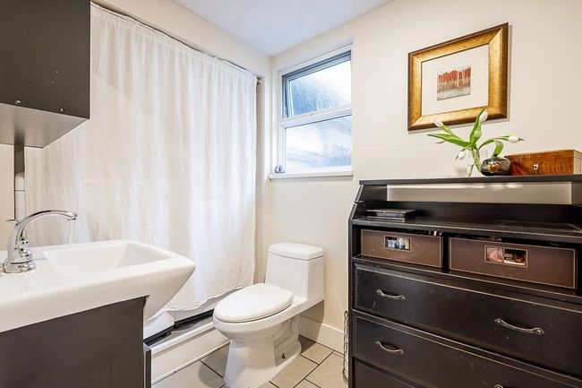 198 66 St, House other with 3 bedrooms, 1 bathrooms and 4 parking in Delta BC | Image 24