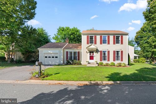 17505 Saint Theresa Dr, OLNEY, MD, 20832-2551 | Card Image