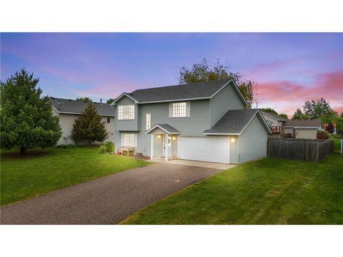 1320 Marjorie St, Hammond, WI, 54015-9679 | Card Image