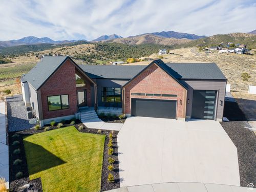 7371 W Summit Crest Cir, Herriman, UT, 84096-2566 | Card Image