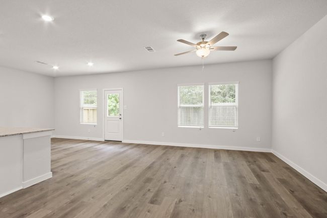 21011 Voyage Ln, House other with 4 bedrooms, 3 bathrooms and 2 parking in Porter TX | Image 6