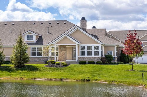 3238 Rossmore Cir, Powell, OH, 43065-6116 | Card Image