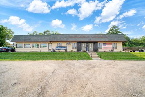 2768 W Carleton Rd, Hillsdale, MI, 49242-9191 | Card Image