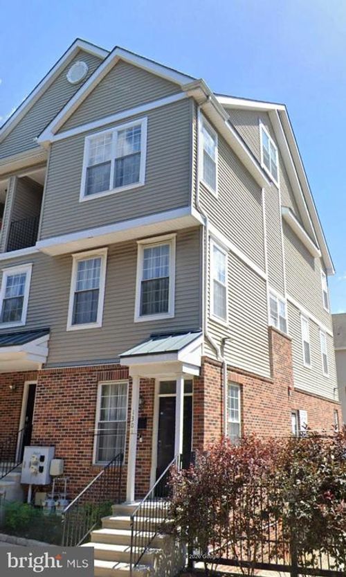1301 N 32nd St, PHILADELPHIA, PA, 19121-4422 | Card Image