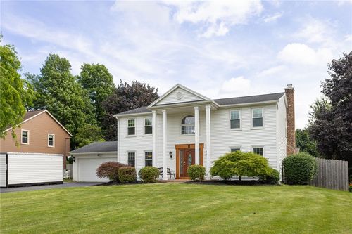 26 Kilkenny Ct, Fairport, NY, 14450-9172 | Card Image