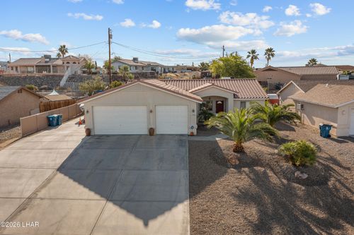 2988 Silversmith Dr, Lake Havasu City, AZ, 86406-7022 | Card Image