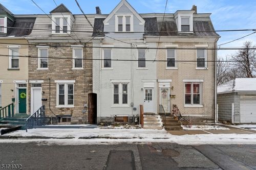 23 Reese Ct, Phillipsburg, NJ, 08865-2812 | Card Image