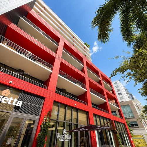 624-90 Ne 32nd St, Miami, FL, 33137-5692 | Card Image