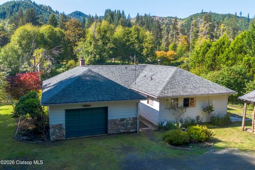 79778 Lower Nehalem Rd, Seaside, OR, 97138-6123 | Card Image
