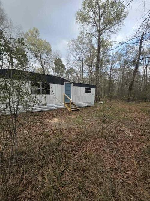 446 Lexington, Livingston, TX, 77351-1396 | Card Image