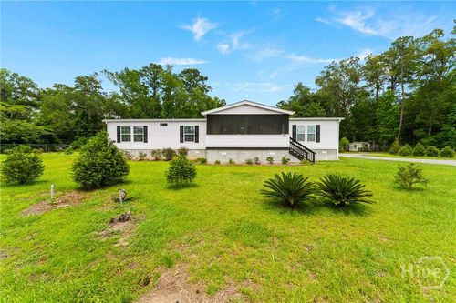 61 Greenway Ln, Midway, GA, 31320-7042 | Card Image