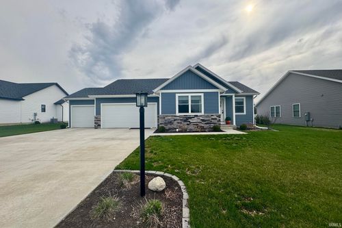 510 N Eastfield Cir, Milford, IN, 46542-1501 | Card Image