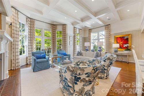 2611 Forest Dr, Charlotte, NC, 28211-2111 | Card Image