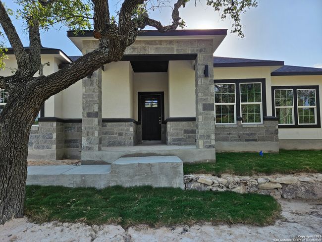 3440 Tanglewood Trl, House other with 3 bedrooms, 2 bathrooms and null parking in Spring Branch TX | Image 6