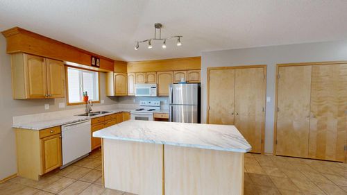 232-23 Chilcotin Lane W, Lethbridge, AB, T1K7S2 | Card Image