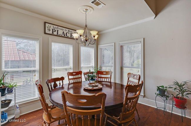 13-2099 E Franklin St | Image 5