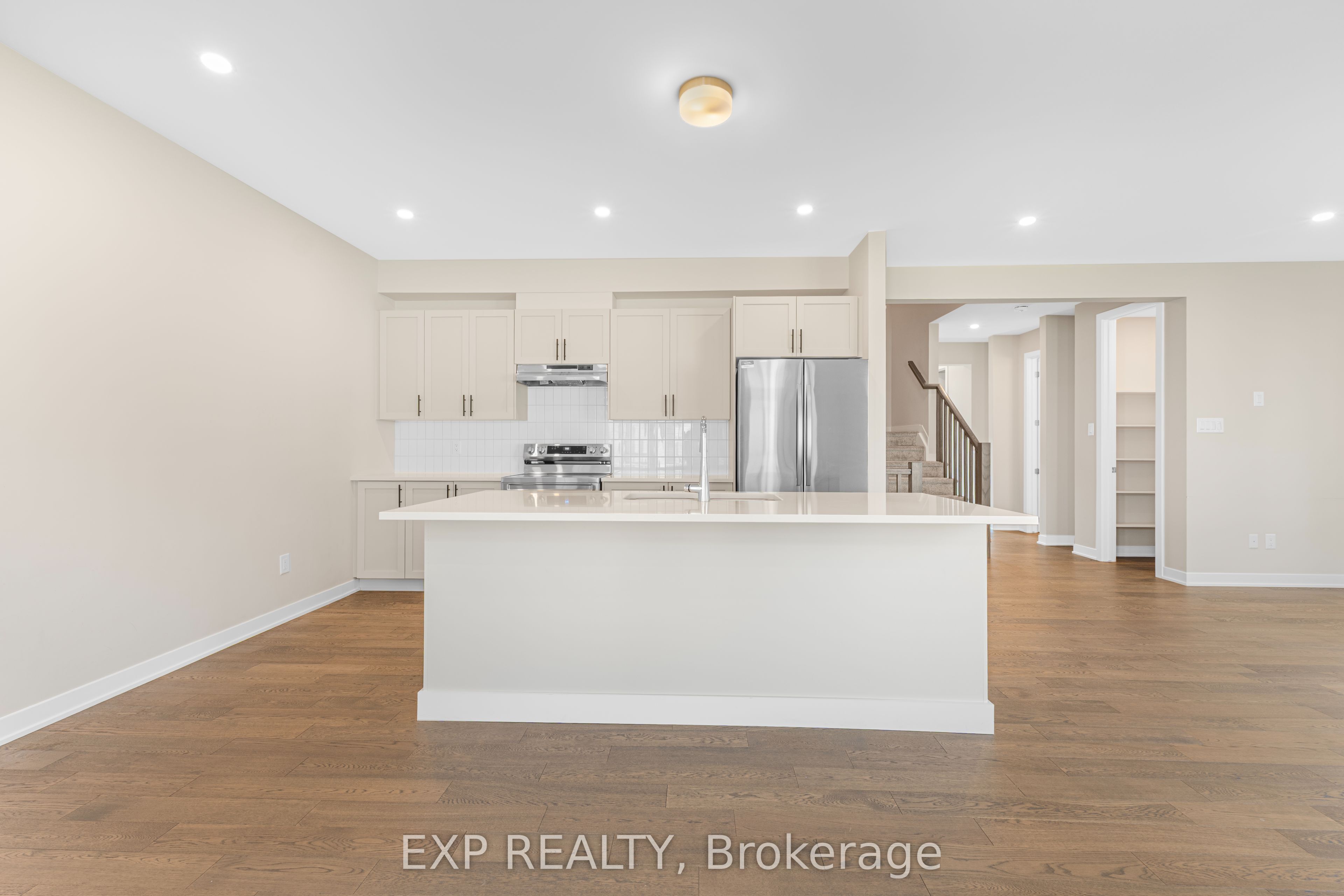 Residential Lease in Barrhaven 5