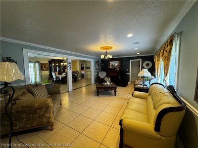 301 W Bay Street, House other with 3 bedrooms, 3 bathrooms and null parking in Wauchula FL | Image 2